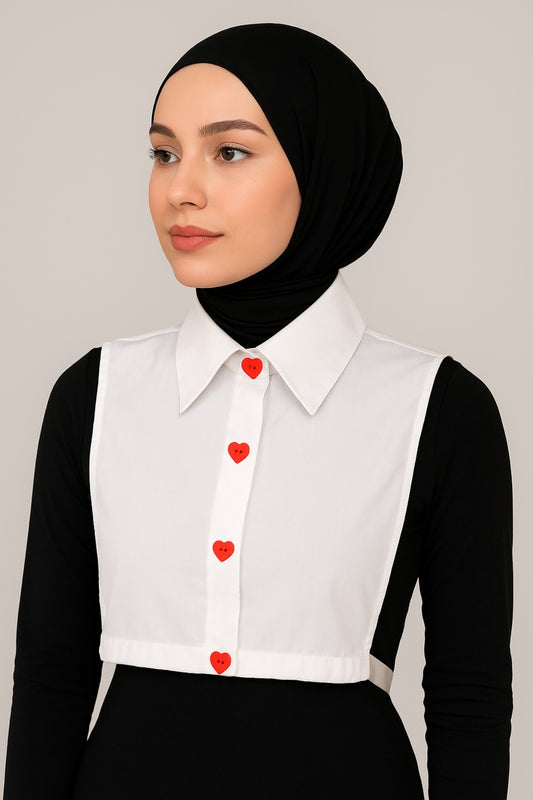 Kırmızı Kalp Düğmeli Gömlek Yakası - Beyaz