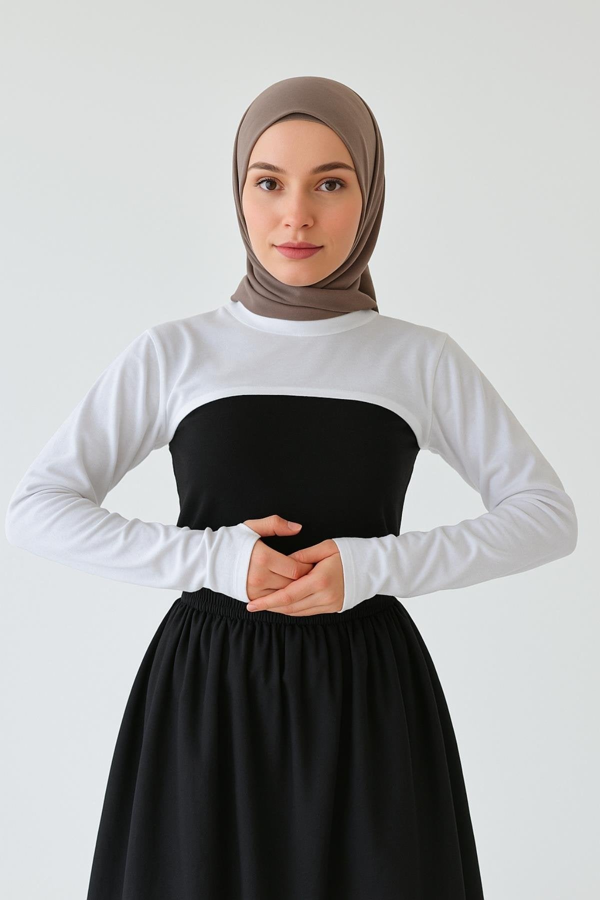 Sıfır Yaka Parmaklı Boyunluklu Kolluk - Beyaz