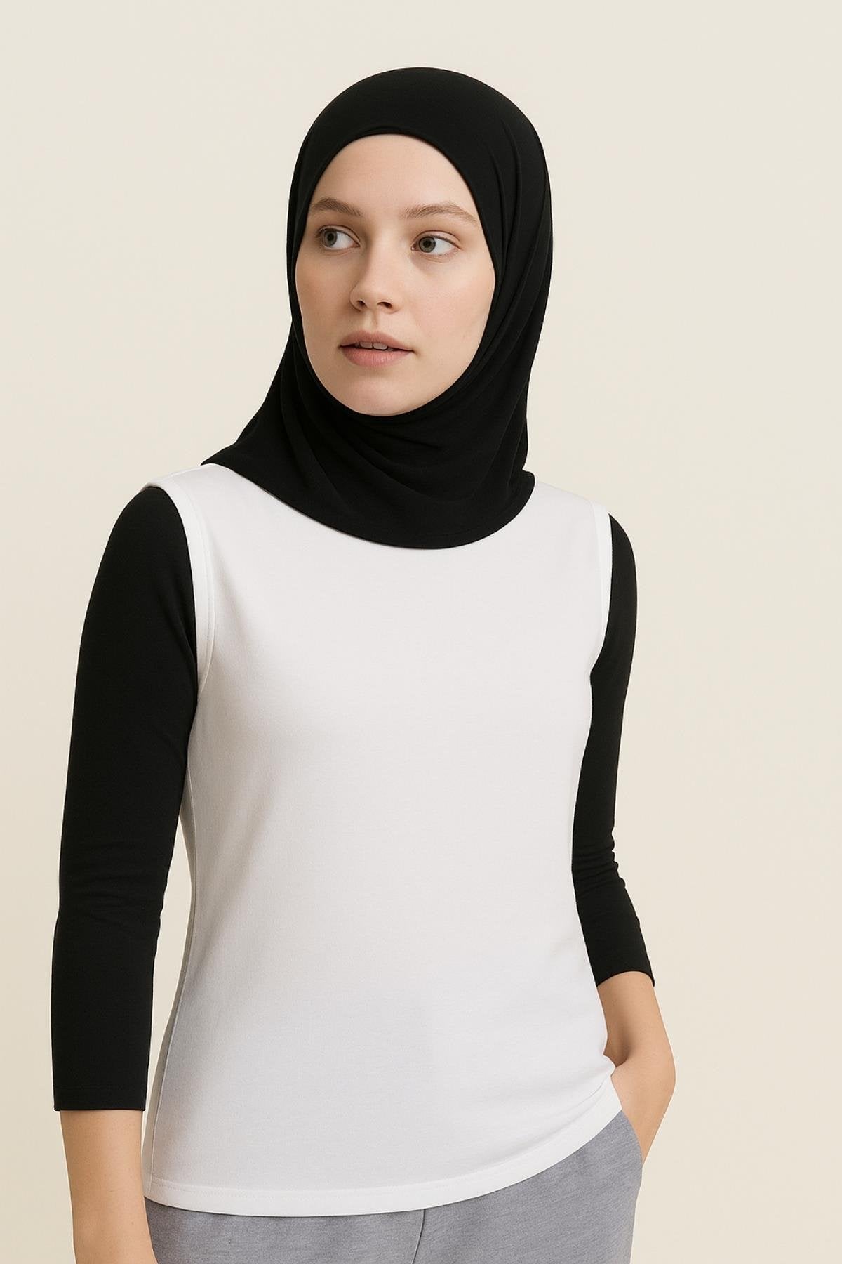 Kadın kolsuz içlik tunik elbise altına giyilen iç giysisi