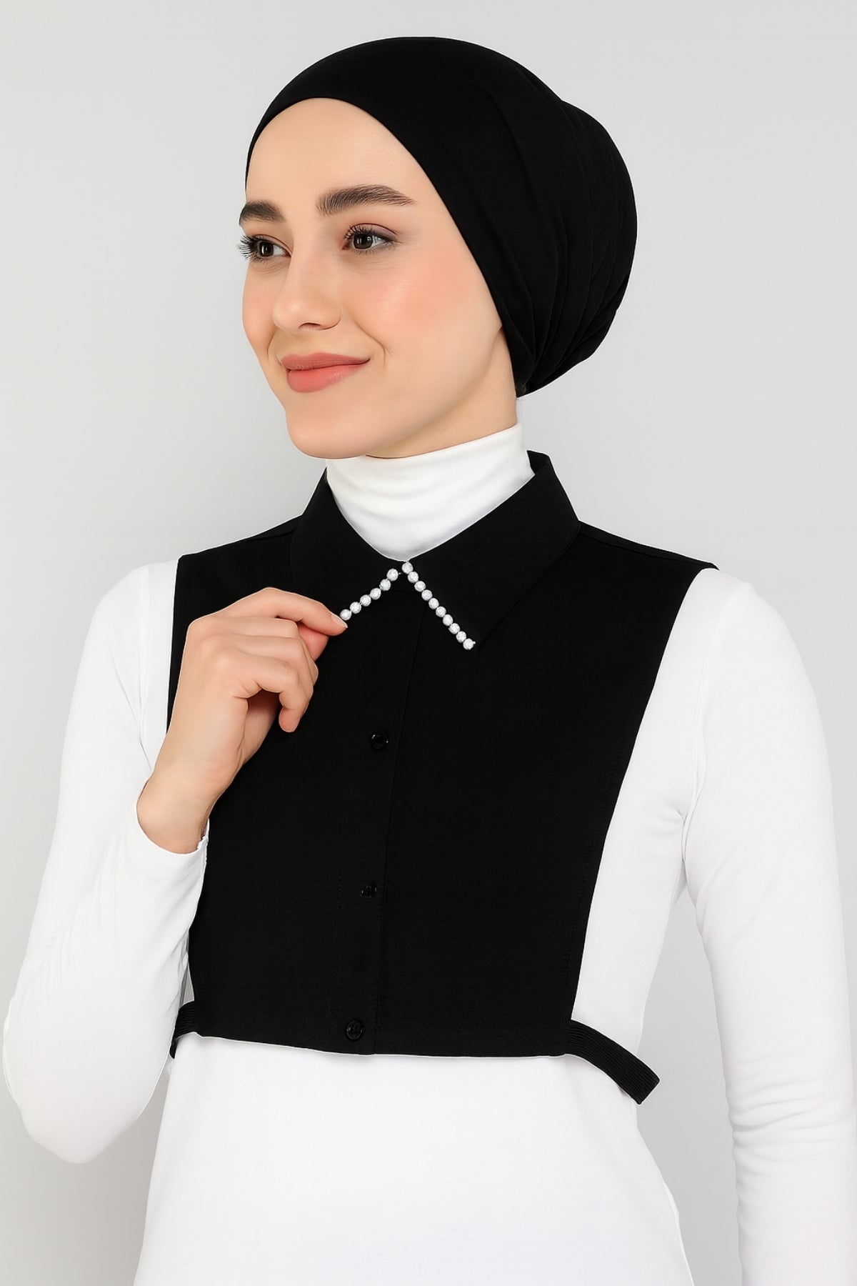 İncili Gömlek Yakası - Siyah