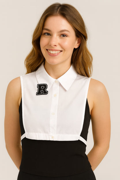 Siyah R Harf Detaylı Gömlek Yakası - Beyaz