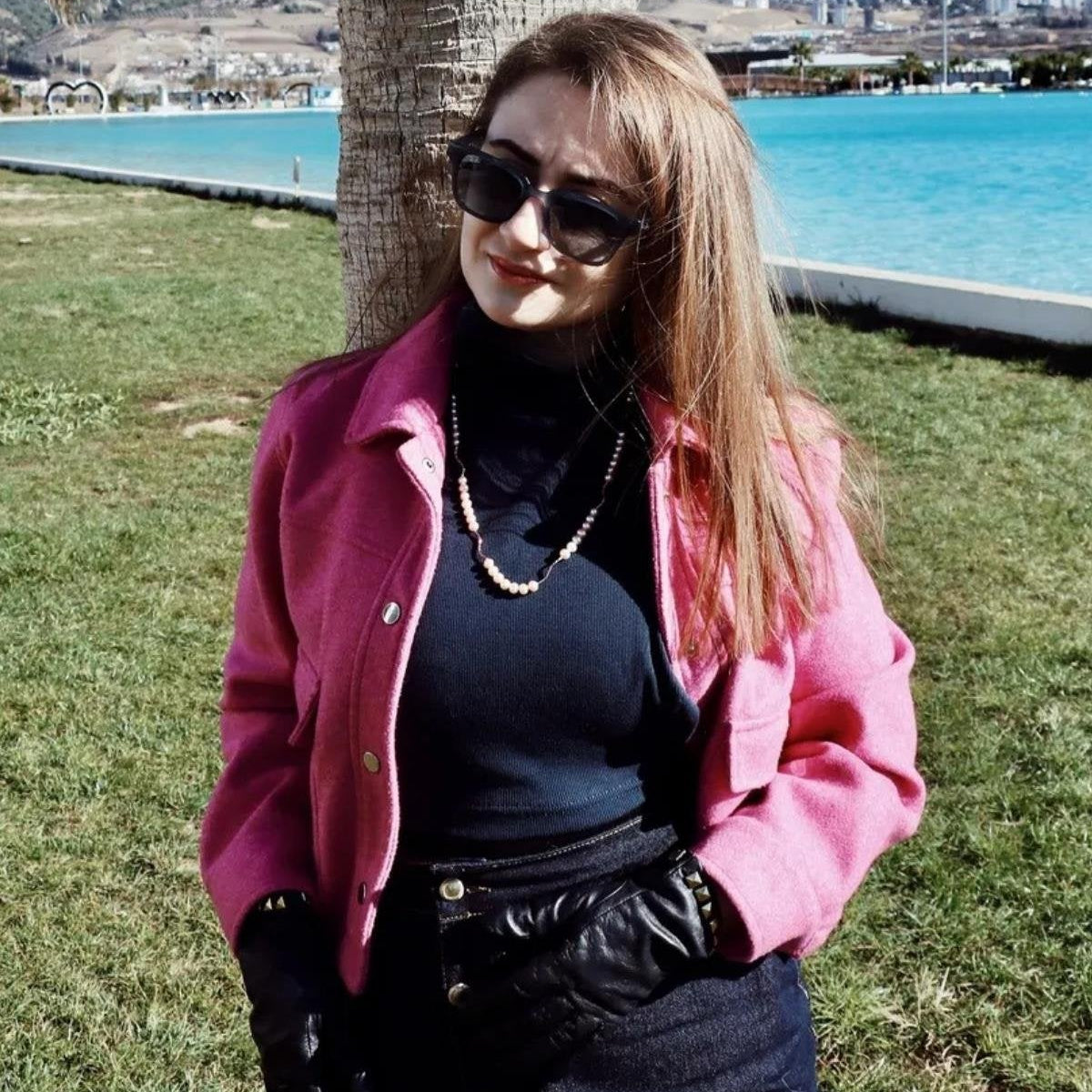 Penye tesettür kolluk ve boyunluklu kolluk modeli ile konforlu stil